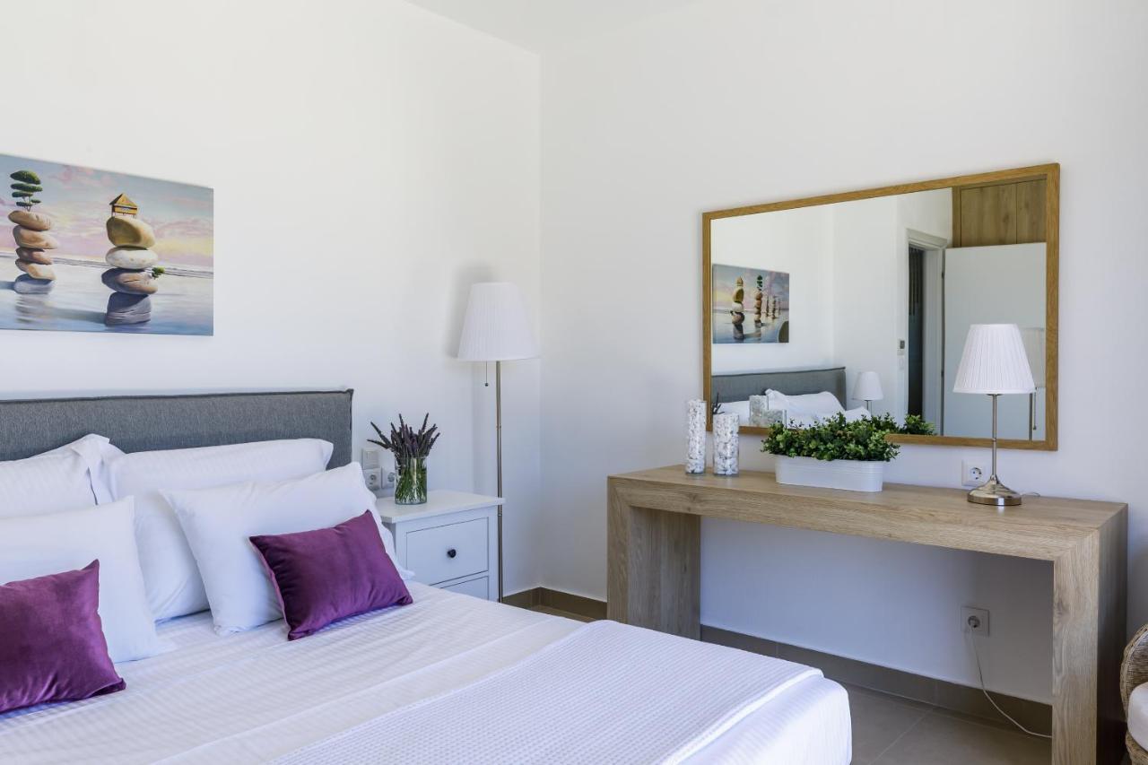 Villa Antigone Luxury Retreat 斯科派洛斯 外观 照片